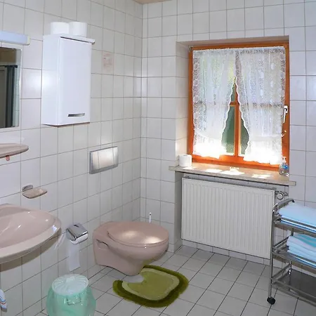 - Zur Post